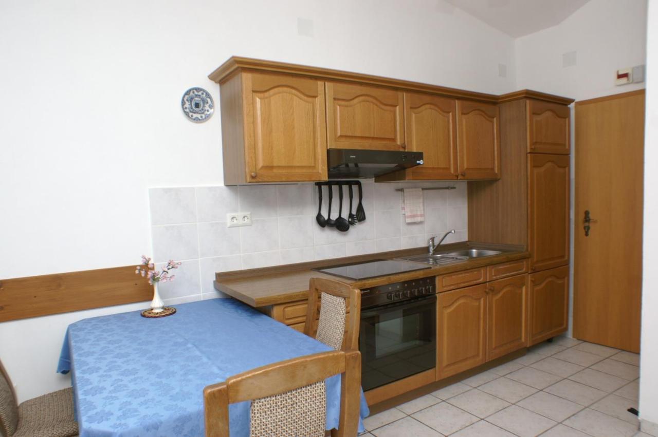 Apartments By The Sea Mandre, Pag - 4098 Zewnętrze zdjęcie